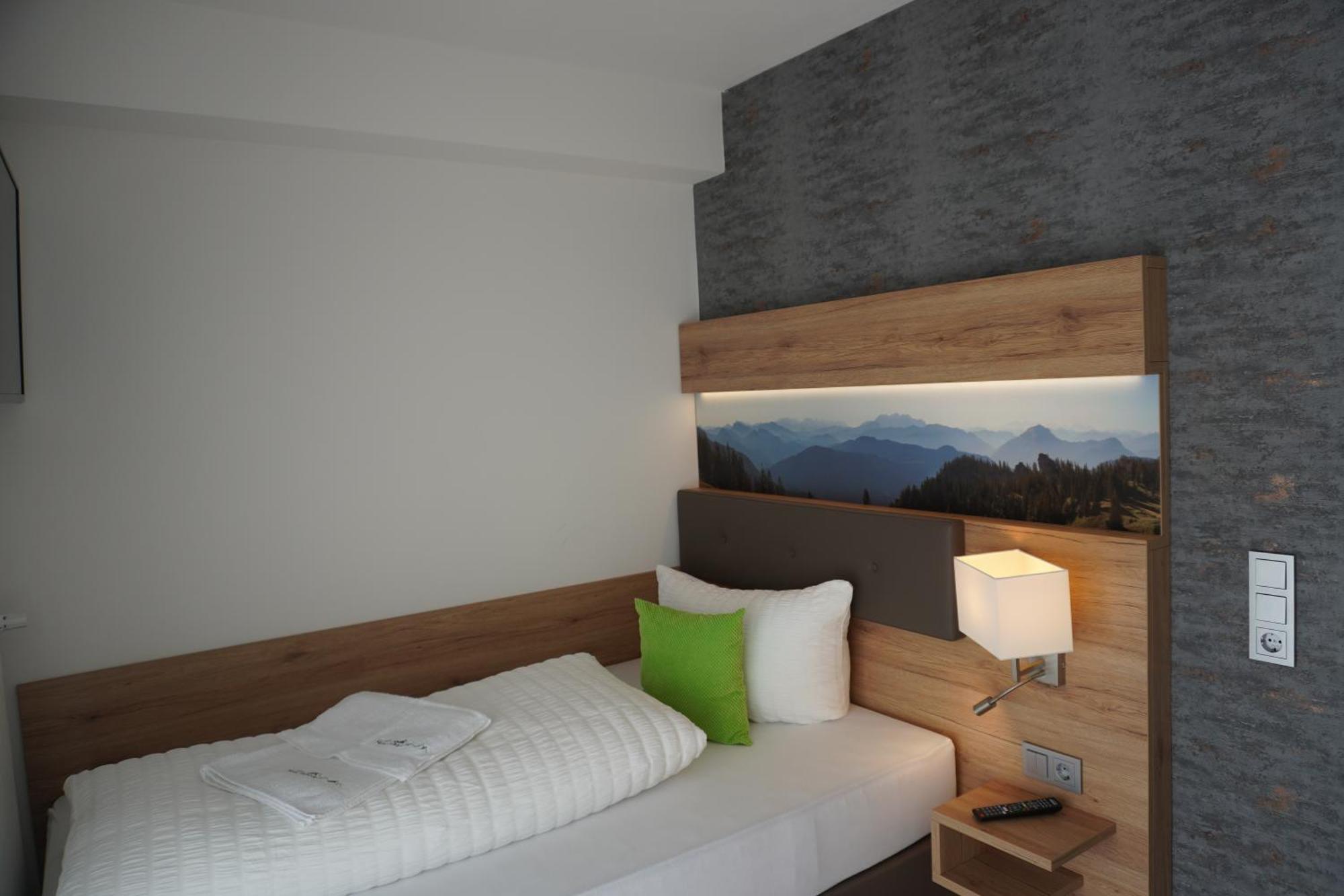 Hotel Talblick Dobel Rum bild