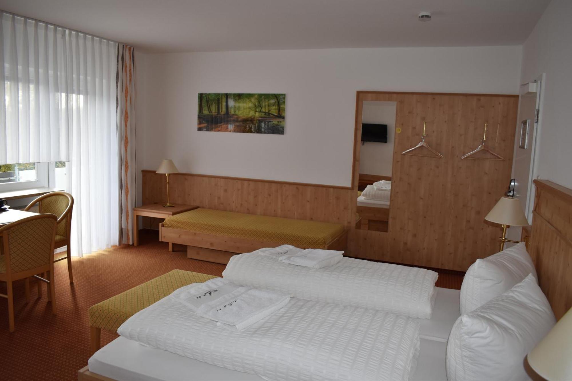 Hotel Talblick Dobel Rum bild